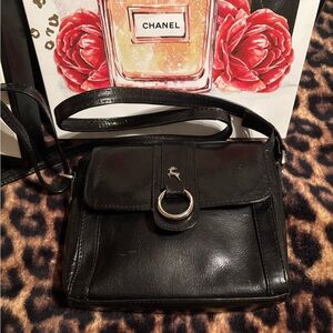 Chic Black Leather Crossbody Bag